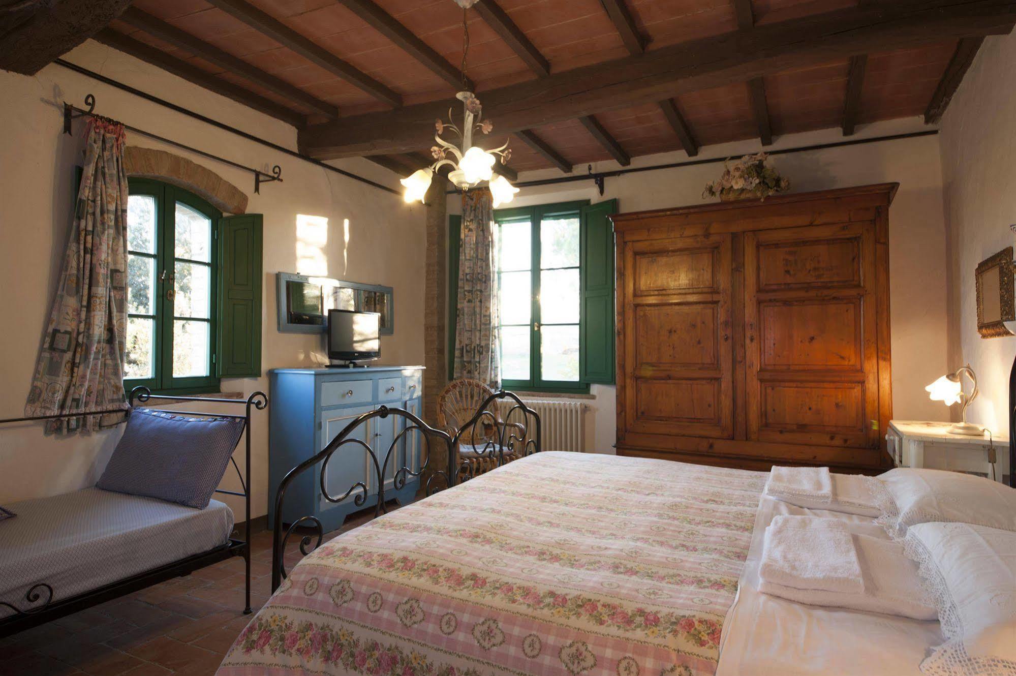 Agriturismo San Giorgio Monteroni d'Arbia Exterior photo