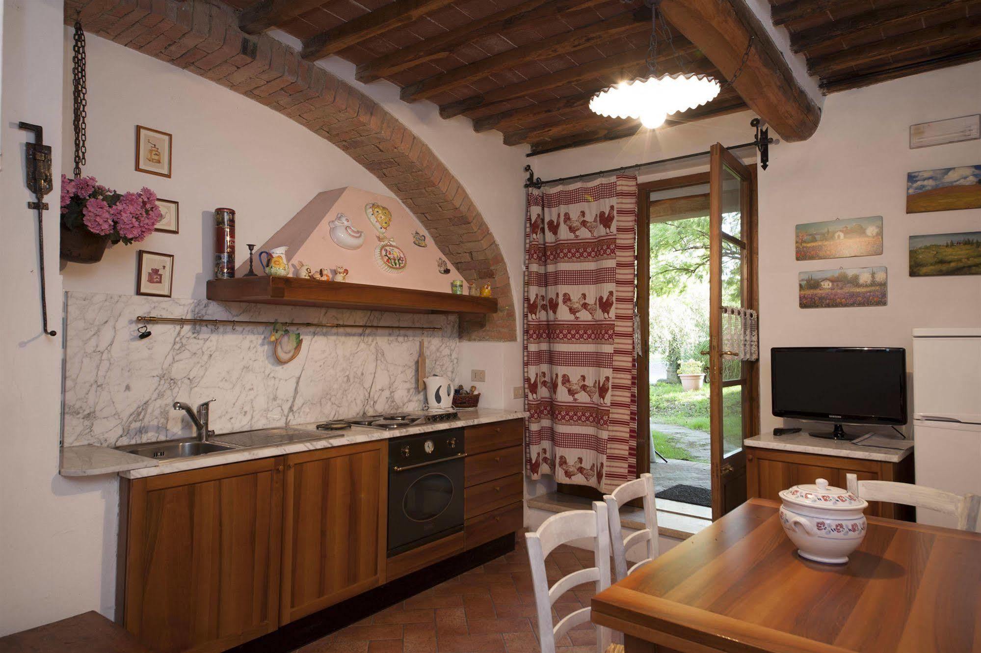 Agriturismo San Giorgio Monteroni d'Arbia Exterior photo