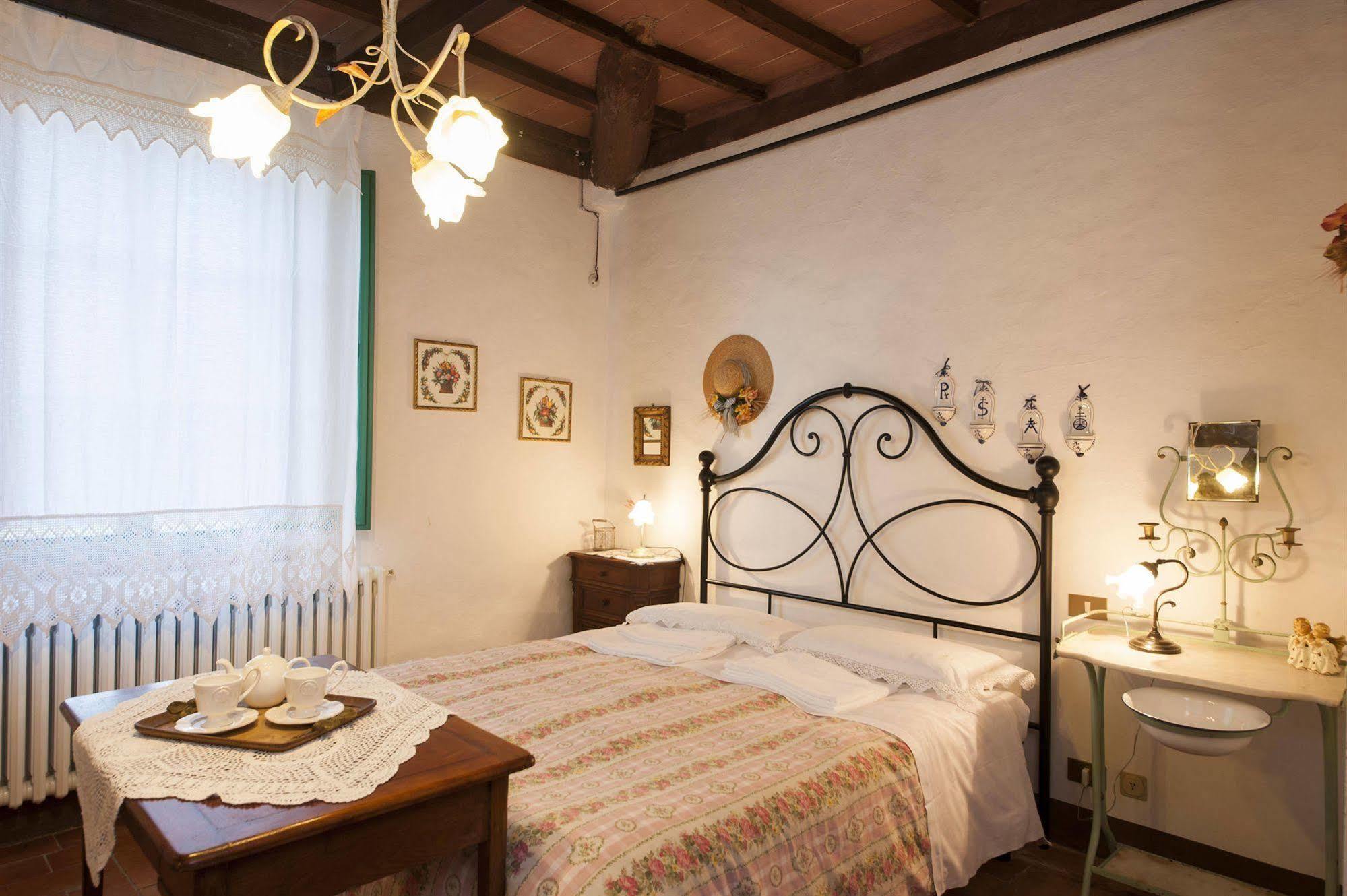 Agriturismo San Giorgio Monteroni d'Arbia Exterior photo
